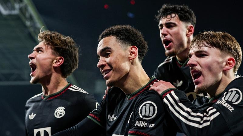 《燕云十六声》国外玩家捏出迈克尔·杰克逊和海绵宝宝