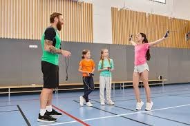 广东3消息！萨姆纳无缘大战山西，杜锋高瞻远瞩，朱芳雨沉冤得雪