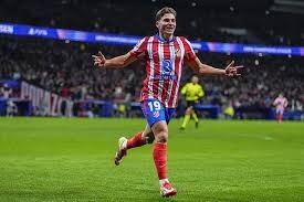 意媒：诺丁汉森林预计周二与尤文接触，以敲定道路的转会